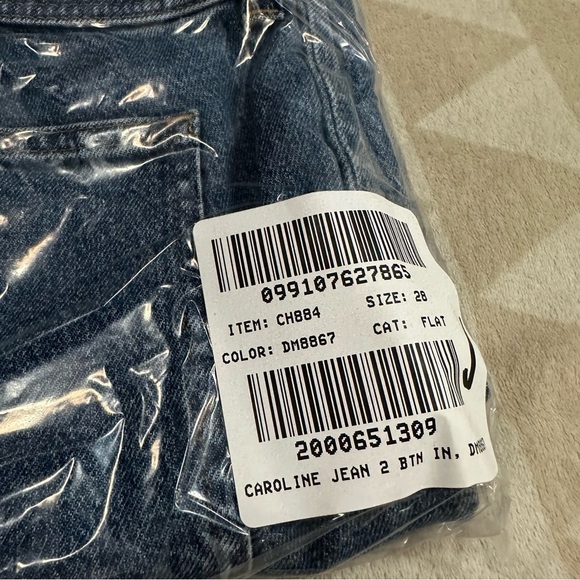 J crew Slim-wide jean with stacked buttons - Picture 8 of 8